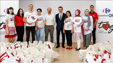 "Gençlik Paketleri" CarrefourSA ve TOG iş birliğiyle gençlere ulaştı 