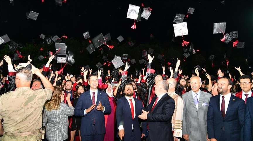 Osmaniye Korkut Ata Üniversitesi mezuniyet töreni