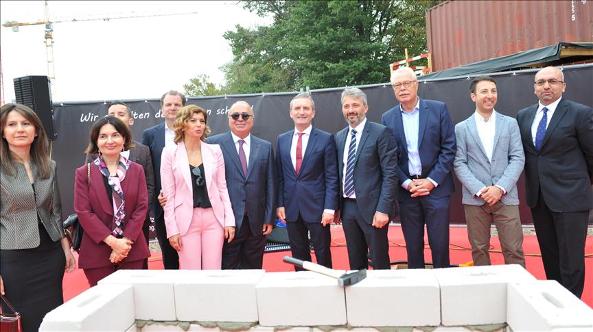 Almanya'nın "Kuzey Kapısı'nı" Türkler inşa edecek