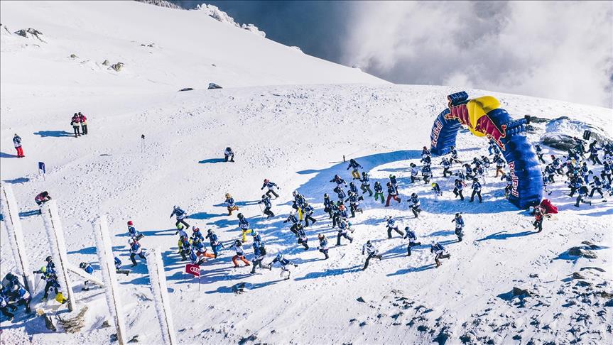 Kış sporu etkinliği Red Bull Homerun Erciyes'te yapıldı