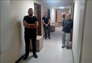 Turkiye Bilet Parasi Bulamayan Vatandasini Geride Birakmadi