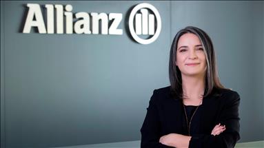 Allianz Motto Hareket’e Kurumsal Sosyal Sorumluluk Zirvesi’nden ödül