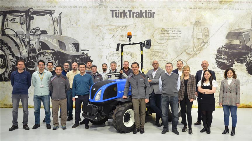 TürkTraktör yerli üretim "Faz V" emisyon motora sahip yeni traktörünün ihracatına başladı
