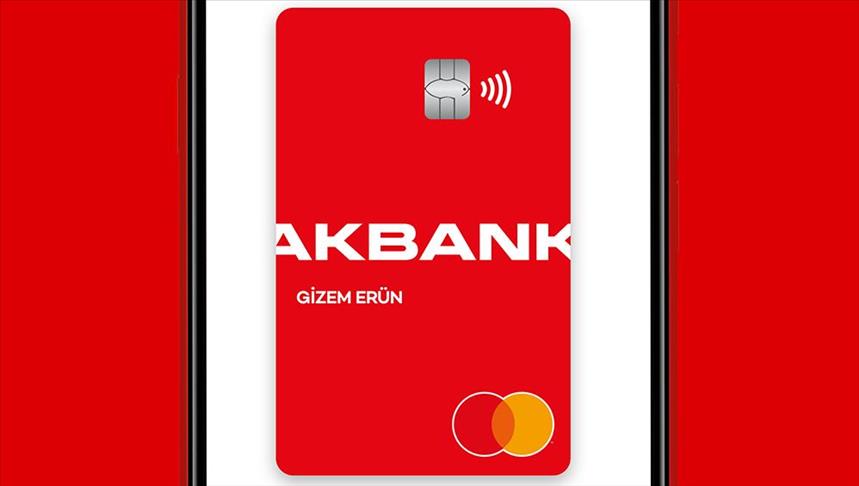 Anında cebe inen Akbank Kart, internet harcamalarında da kazandırıyor