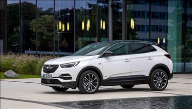 Opel, denizcilik tutkusunu ürün gamına da yansıtıyor