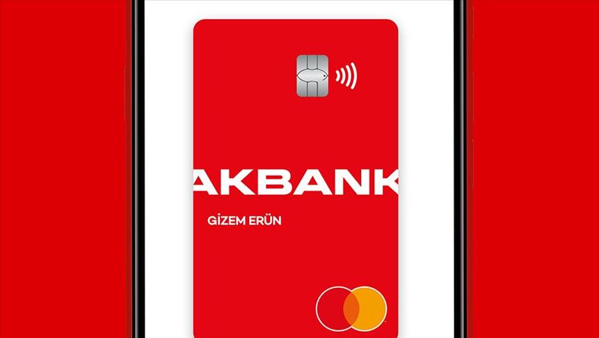Mobilden Akbanklılar cebe inen Akbank Kart ile chip-para kazanıyor