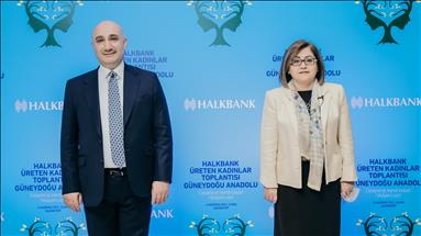  "Halkbank Üreten Kadınlar Toplantısı" Gaziantep'te gerçekleştirildi 