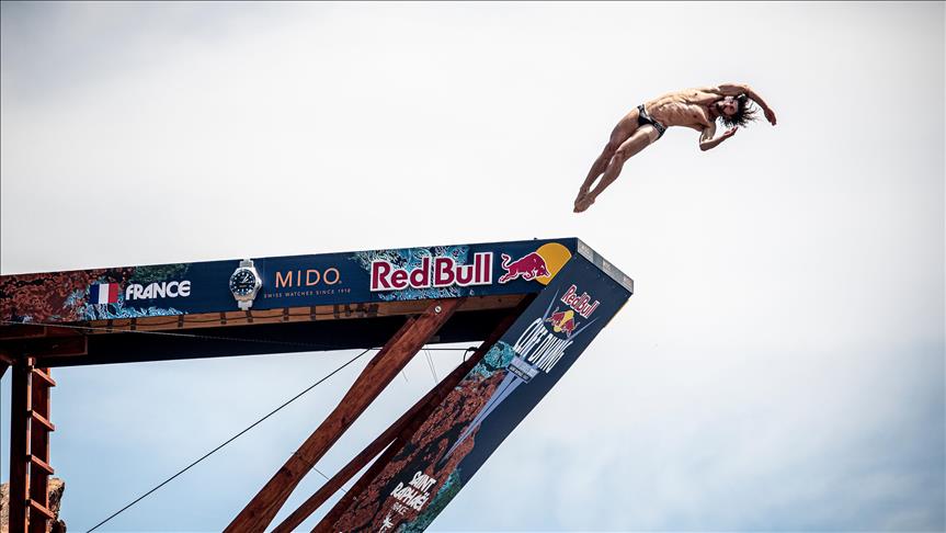 Red Bull Cliff Diving'de 2021 sezonu Fransa'da gerçekleştirilen yarışla başladı