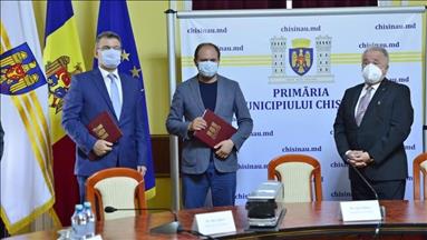 Anadolu Isuzu, 100 adetlik Moldova Kişinev ihalesini imzaladı
