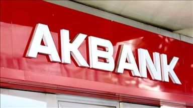 Akbank'tan hizmet kesintilerine ilişkin açıklama