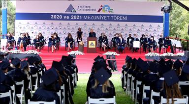 Yeditepe Üniversitesi mezuniyet töreni