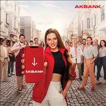 Akbank'ın yeni marka yüzü Serenay Sarıkaya oldu