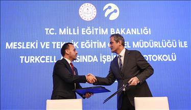 Milli Eğitim Bakanlığı ve Turkcell'den yazılımcı istihdam seferberliği