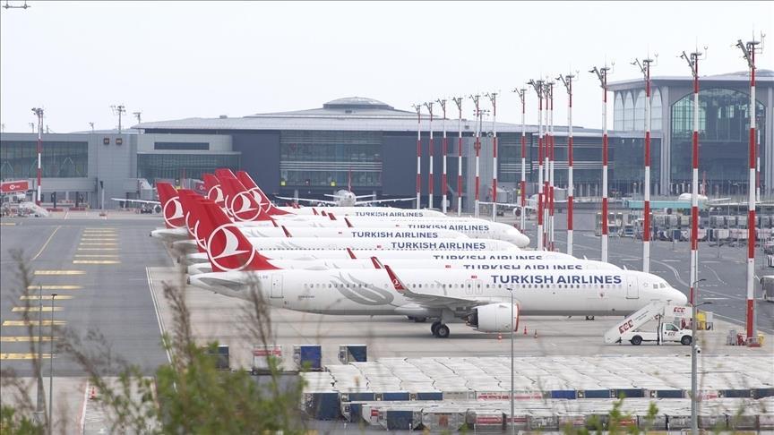 THY, İstanbul varışlı iç hat seferlerinde uçağa biniş işlemlerini durdurdu