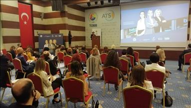 Girişimin Kadın Kahramanları Projesi'nin 12'nci durağı Antalya oldu