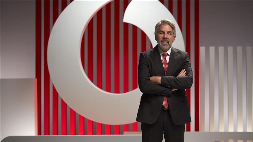 Türkiye Vodafone Vakfı "Kırmızı Işık" uygulamasının tasarımı yenilendi