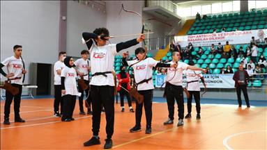 Bağcılar'daki Geleneksel Türk Okçuluğu sporcuları ödüllendirildi