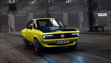 Otomobil Festivali'nden Opel Manta GSe ElektroMOD'a "büyük ödül"