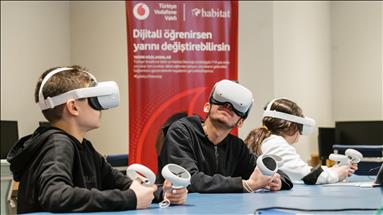 Türkiye Vodafone Vakfı, Yarını Kodlayanlar projesinde eğitim verecek