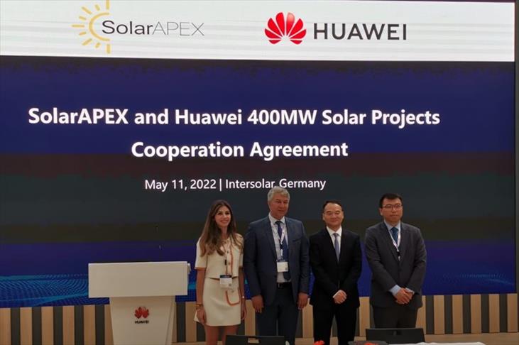 Huawei ve SolarAPEX'ten güneş enerjisi alanında 400 megavatlık iş birliği