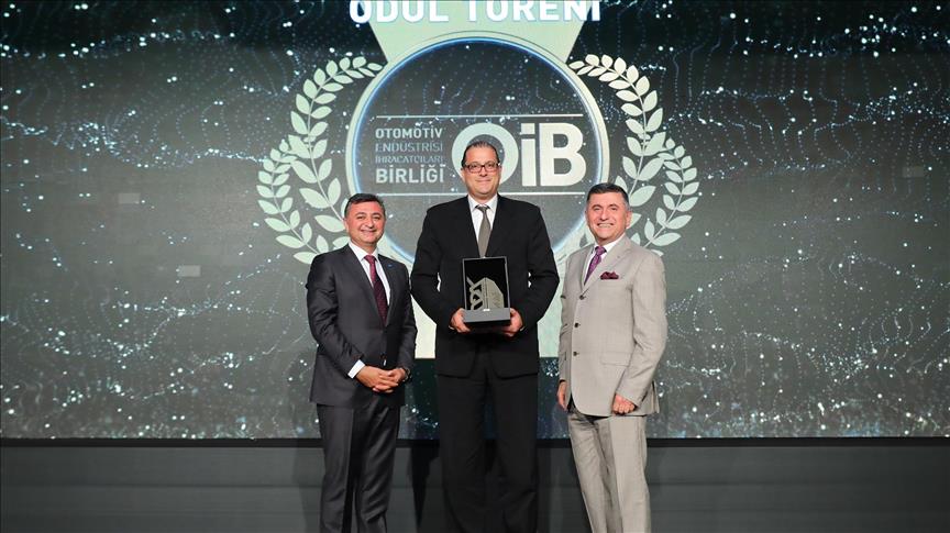 Otokar, İhracatın Şampiyonları Ödülleri'nde gümüş kategoride ödül aldı