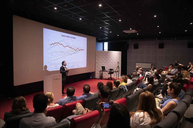 İstanbul Bilgi Üniversitesi'nden "Veriler Işığında Türkiye Ekonomisi" semineri 