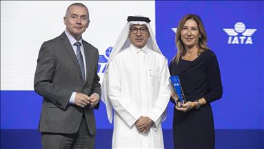 Pegasus CEO'su Güliz Öztürk'e IATA'dan "İlham Verici Rol Model" ödülü