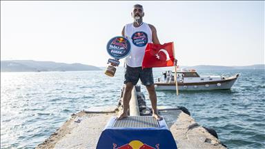 Red Bull Yağlı Direk etkinliğinde Çanakkale birincisi belli oldu