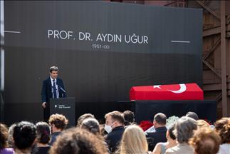 Prof Dr Aydın Uğur, son yolculuğuna Bilgi Üniversitesi’nden uğurlandı