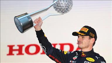 Honda'nın teknik destek verdiği Verstappen, ikinci kez şampiyon oldu