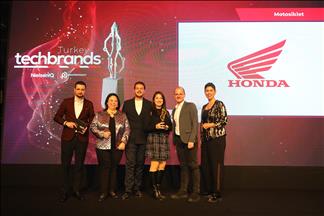 Türkiye'nin "En Teknolojik Motosiklet Markası" Honda Türkiye seçildi