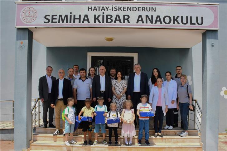 Kibar Holding'den depremzede çocuklara "birlikte iyileşeceğiz" ziyareti