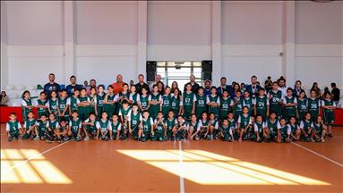 Enerjisa Üretim, Adana'da çocuklara özel basketbol kampı düzenledi