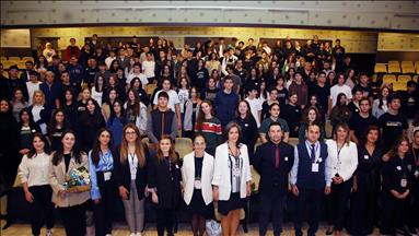 Doğa Koleji'nden "Dünya Ruh Sağlığı Günü" kutlaması