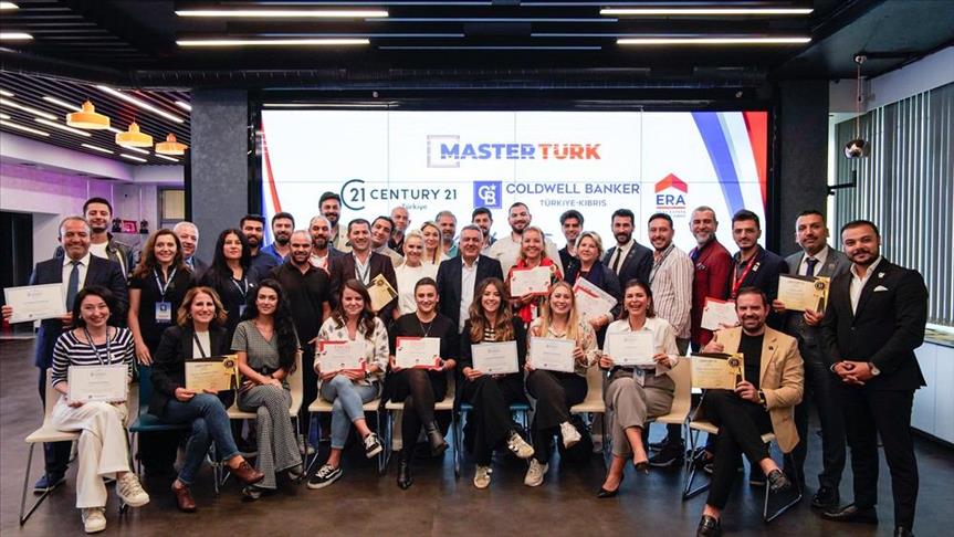 MasterTürk 150 franchise verip 2 bin 400 kişiye iş fırsatı sunacak