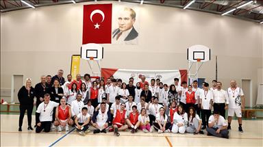 Toyota Türkiye, engelliler günü için özel sporcularla maça çıktı