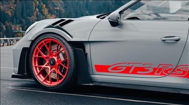 Porsche 911 GT3 RS'in tercihi Goodyear oldu