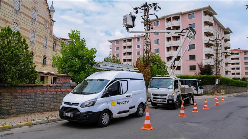 AYEDAŞ, Anadolu Yakası'nı bakım ve yatırımlarıyla aydınlattı