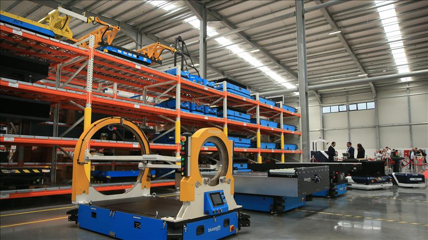 Kocaeli'de otonom mobil robot fabrikası açıldı