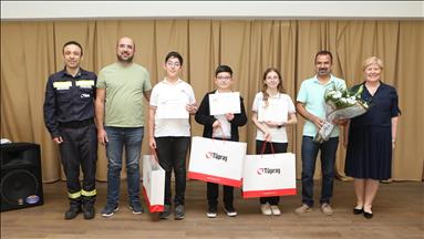Tüpraş ve MEB İzmir'de robotik kodlama yarışması düzenledi