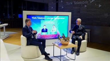 Türk Telekom Lounge Buluşmaları'nın konuğu Tan Sağtürk oldu