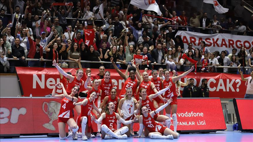 Aras Kargo Voleybol Takımı, yeni sezonda da Sultanlar Ligi'nde başarı kovalayacak 