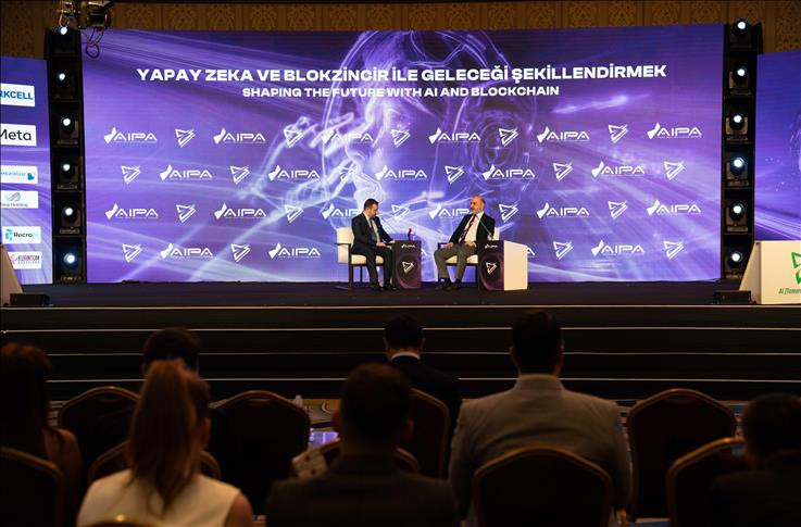 Yapay zeka ve blokzincir entegrasyonu Ankara'daki zirvede ele alındı