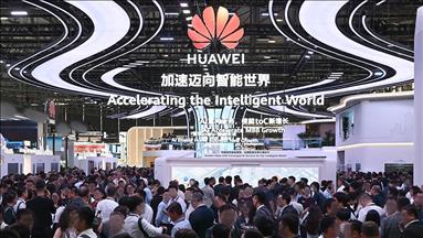 Huawei, Şangay'daki MWC 2025'te 5G-A ve yapay zeka çözümlerini tanıttı