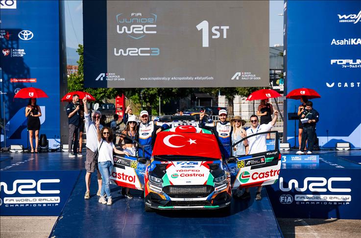 Ali Türkkan, Dünya Ralli Şampiyonası'nda JWRC zaferiyle tarihe geçti