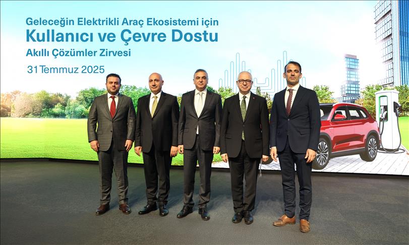 Halkbank "Dünyamızı Şarj Edelim" zirvesi düzenledi