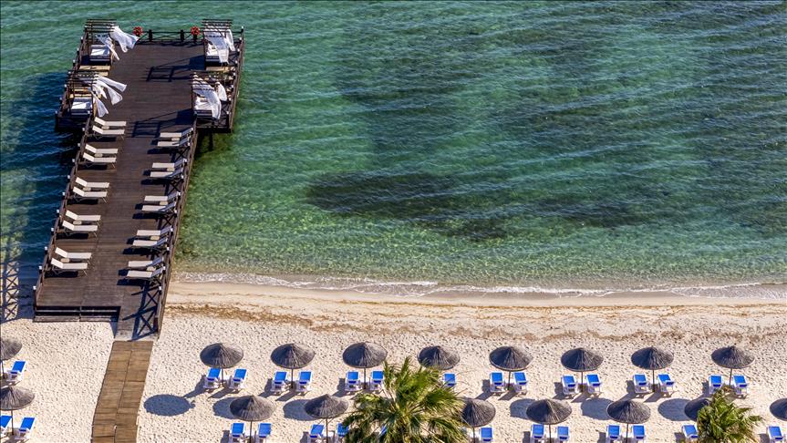 Radisson Blu Resort & Spa, Çeşme yeniden açıldı