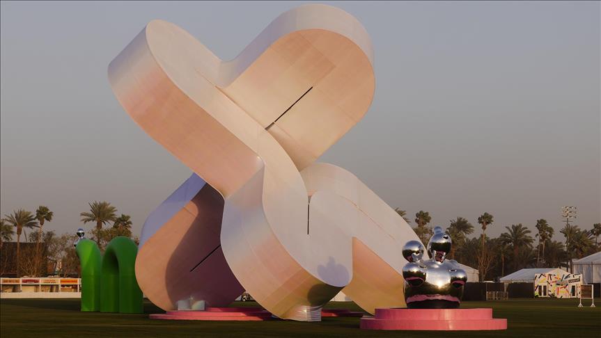 Trendyol Sanat, Güvenç Özel'in "Neuroflux" eserini Contemporary Istanbul'da sanatseverlerle buluşturuyor