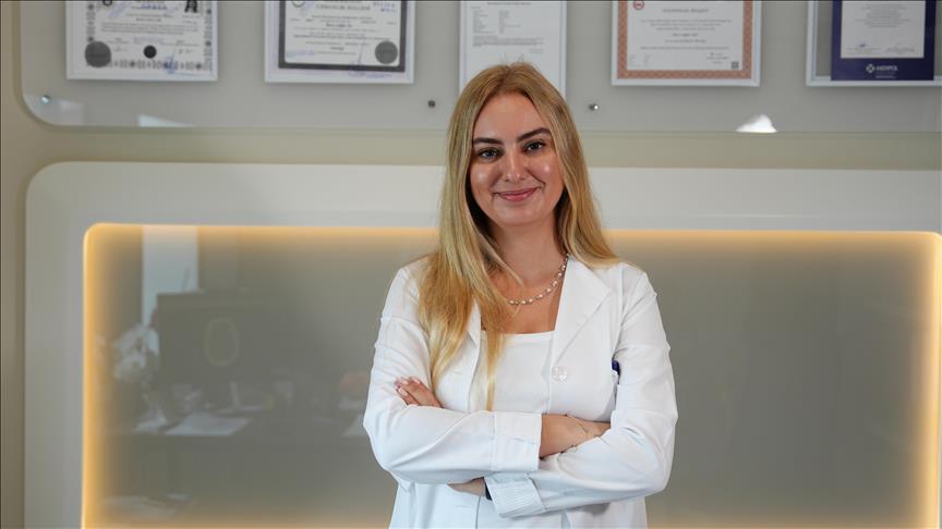 Küme baş ağrısı mevsim geçişlerinde etkisini artırıyor