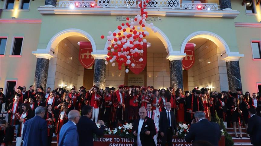 Uluslararası Balkan Üniversitesi Mezunlar ve Mensuplar Derneği 1. yılını kutluyor